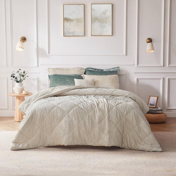Intelligent Design Isabel 4-Piece Champagne Microfiber Full/Queen Duvet Cover Set