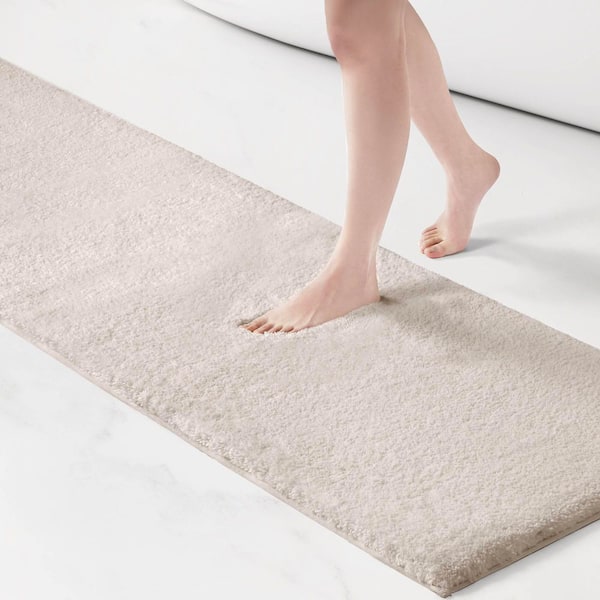 Marshmallow Taupe 24 in. x 72 in. Bath Mat