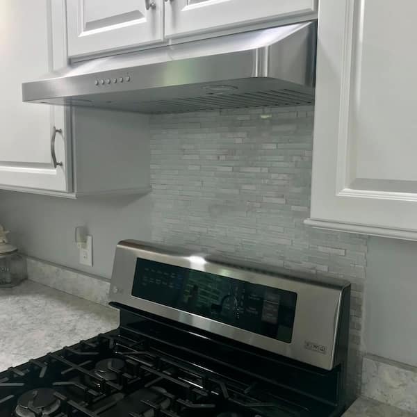 30 in. 600 CFM Under Cabinet Range Hood with Light in Stainless Steel