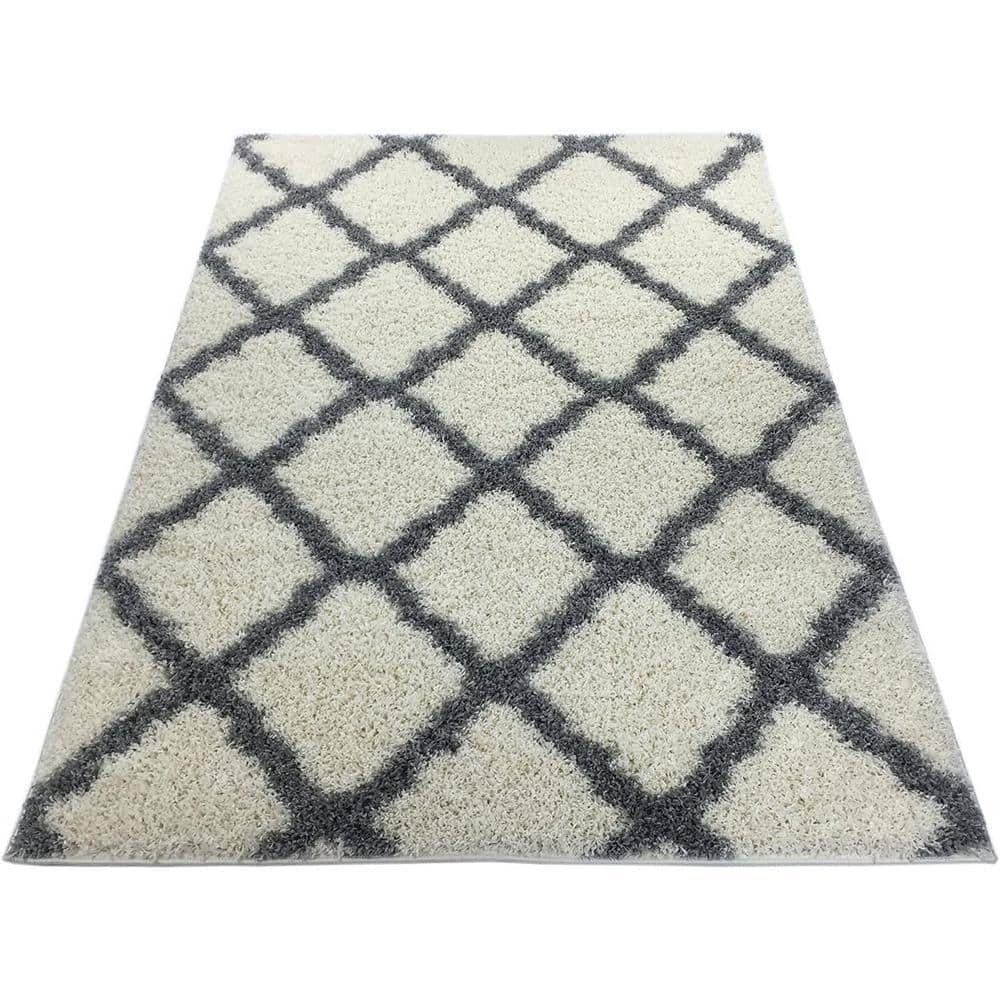 RugStylesOnline Shaggy Ivory 4 ft. x 5 ft. Trellis Synthetic Rectangle ...
