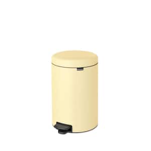 NewIcon 5.3 Gal. (20 l) Mellow Yellow Step-On Trash Can