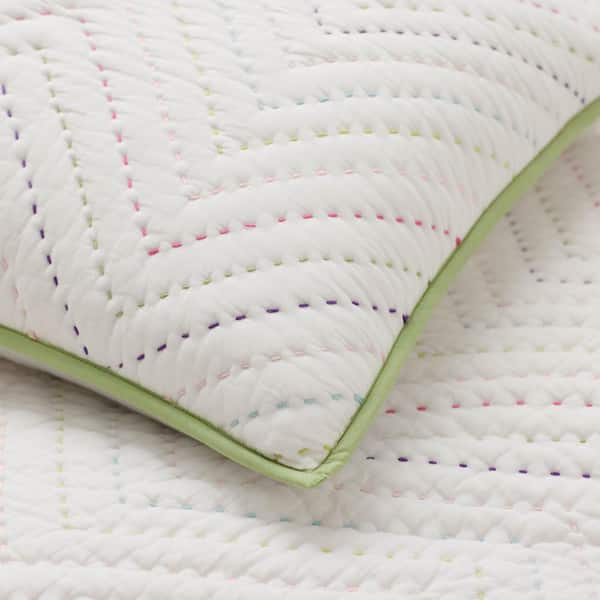 Company Kids Cheerful Chevron Quilt Sham