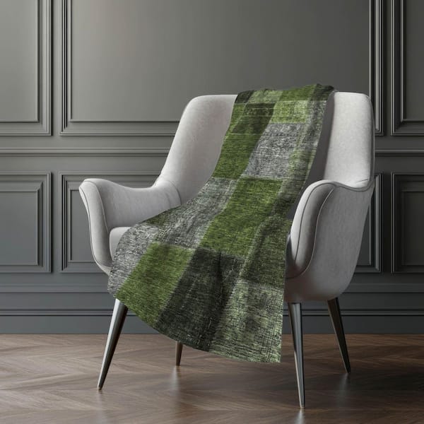Premium Machine Washable ASB663 Olive 50 in. x 70 in. Sherpa Throw Blanket