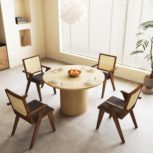 カナ様　WILDWOOD THICK 41 DINING TABLE Juneau Extension Table - Dania Furniture