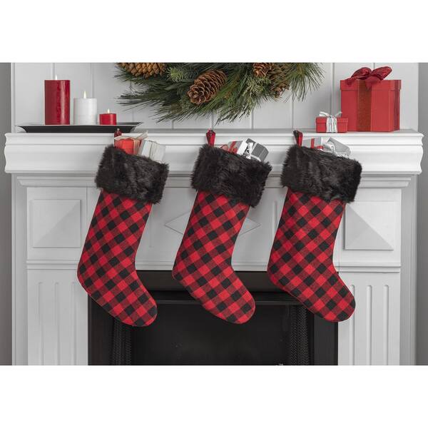 24” Black / White Plaid Package with Bow Spray - Cranberry