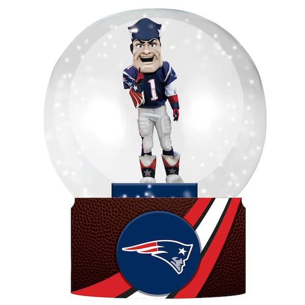 New England Patriots NFL Iconic Moment Snow Globe