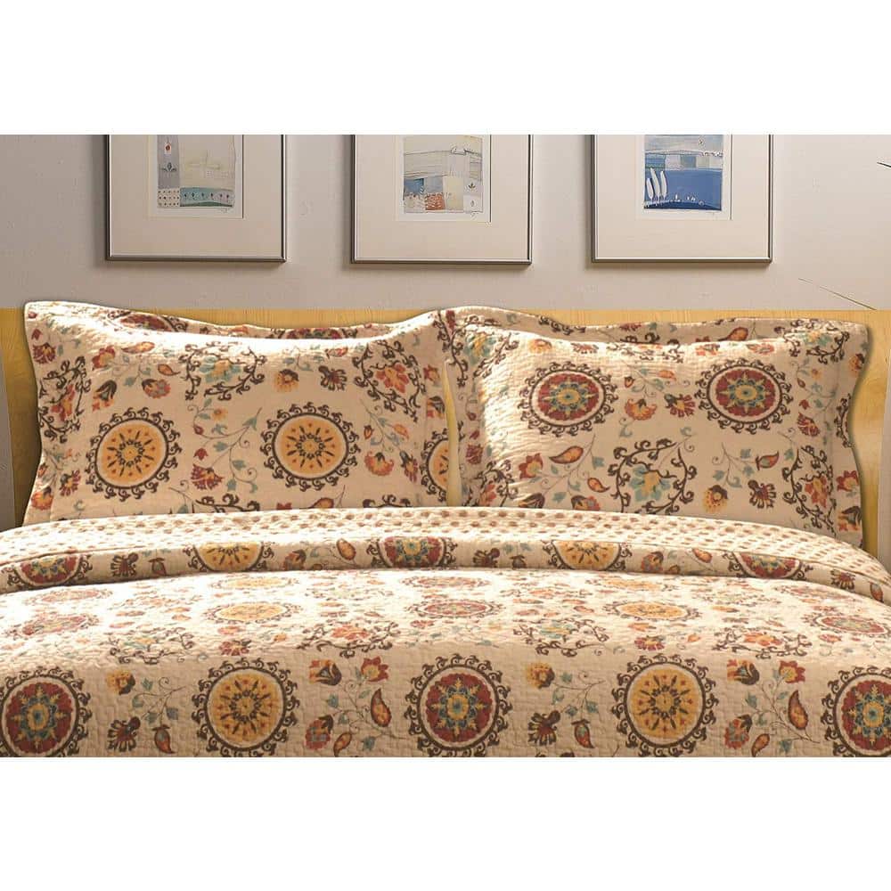 Full Brown Cotton Reversible Quilt Set with Floral Crests