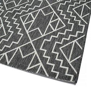 Soleri Collection Charcoal 8 ft. x 10 ft. Geometric Indoor/Outdoor Area Rug