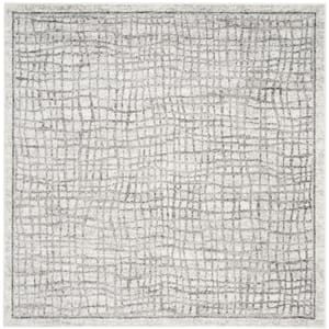 Adirondack Silver/Ivory 4 ft. x 4 ft. Square Abstract Area Rug