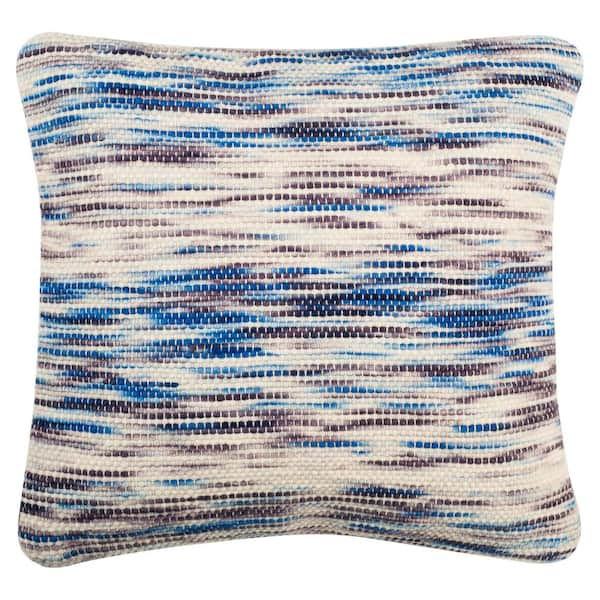 32 Dreamy Blue Throw Pillows For a Relaxing and Stylish Home