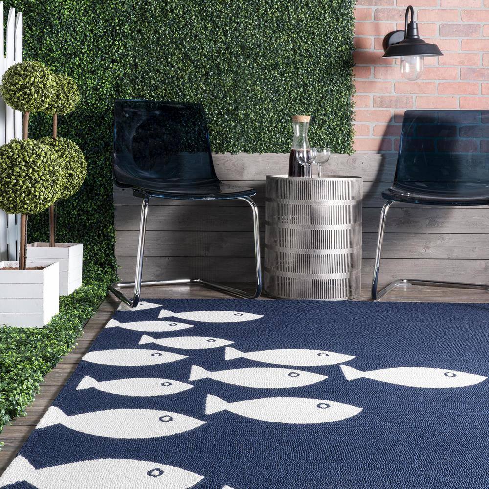 Navy and White Synthetic Fish Pattern Indoor/Outdoor Rug, 2x4 Feet