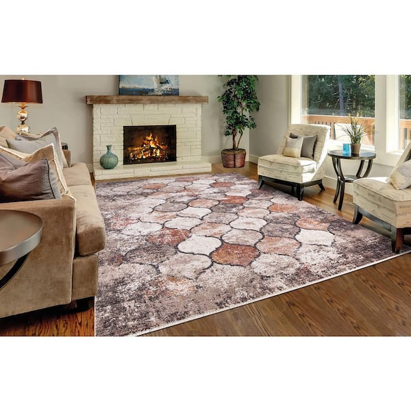 Alino Rust 8 ft. x 10 ft. Quatrefoil Area Rug