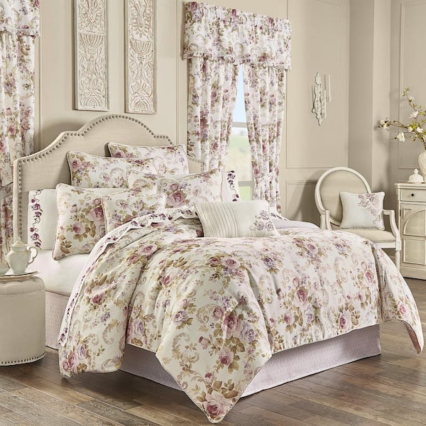 Unbranded Chambord 4-Piece Lavender Polyester California King Comforter Set