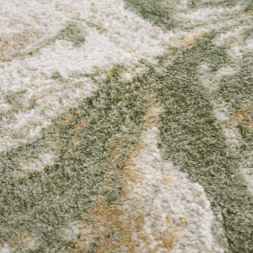 Green and Cream Abstract Polypropylene Area Rug 6'7" x 9'