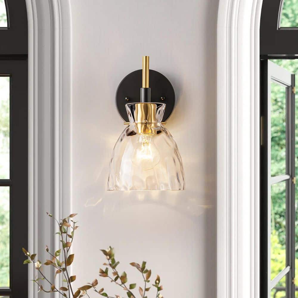Na♡ black-and-gold-rrtyo-vanity-