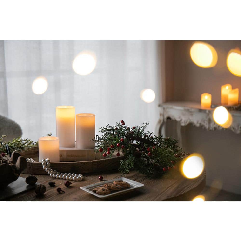 Set of 3 White Flameless LED Decorative Candles with Remote Timer