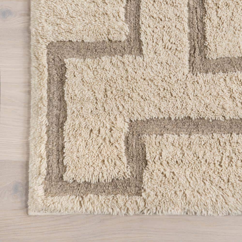 Murray Ivory Geometric Wool Machine Washable 8' x 10' Area Rug