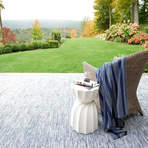 Tideline Handwoven Navy 2 ft. x 3 ft. Outdoor Area Rug