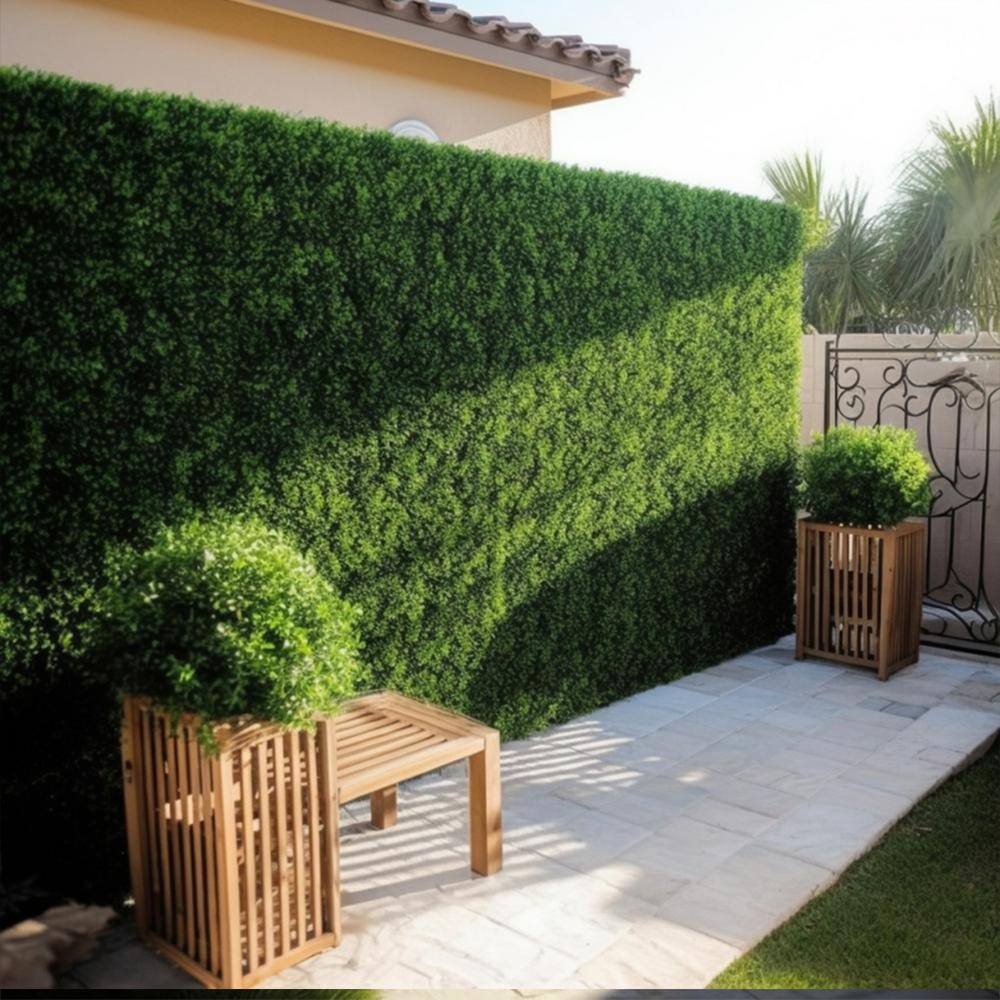 20 x 20 Green Faux Boxwood Hedge Wall Panels