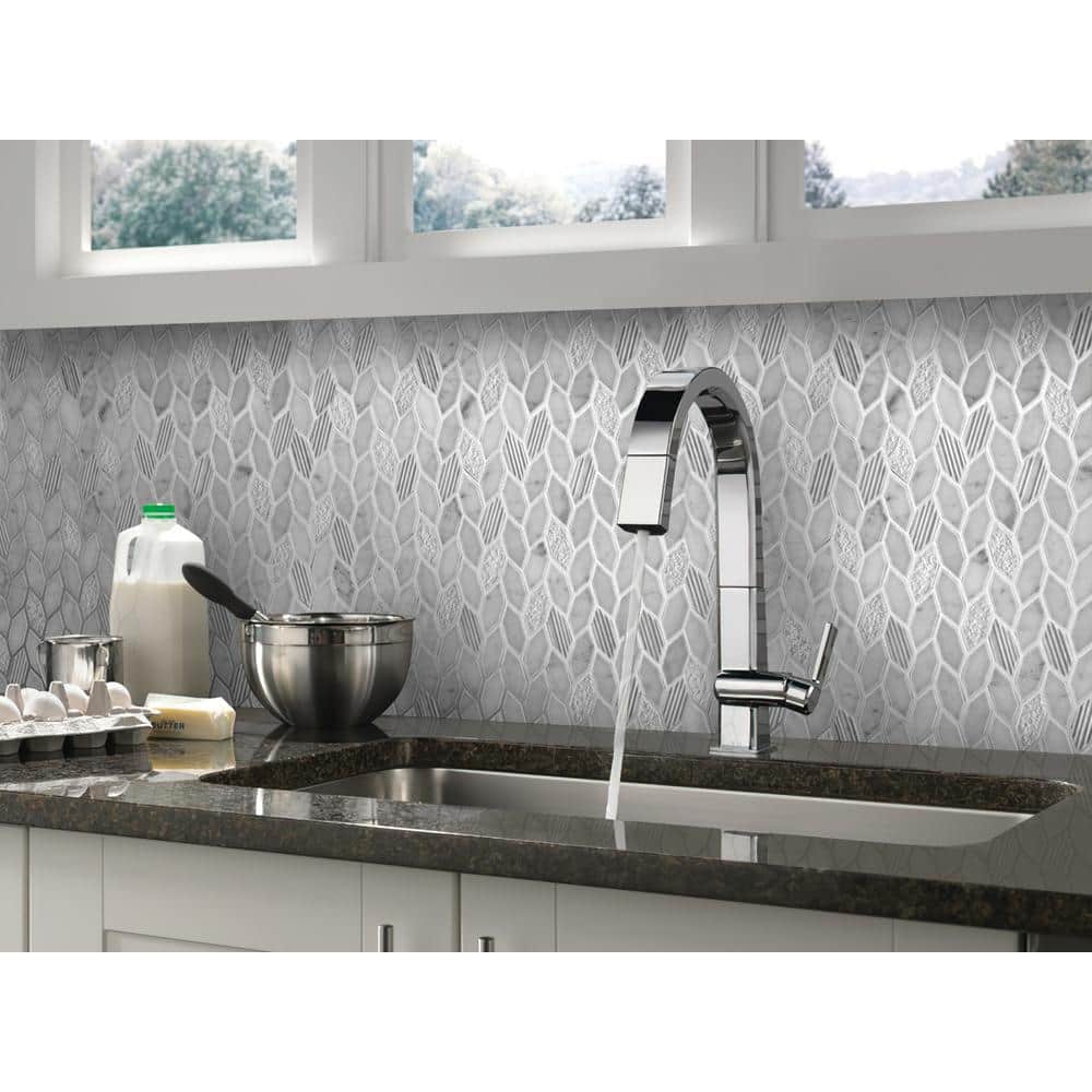 White and Gray Leaf Pattern Marble Mosaic Tile