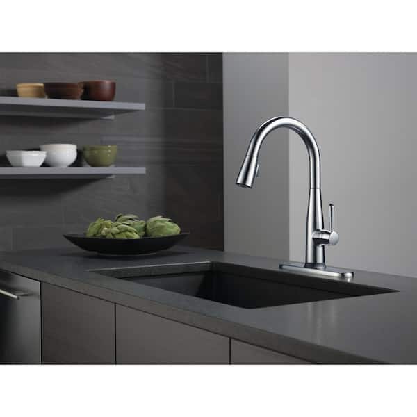 Essa Touch2O Single-Handle Pull-Down Sprayer Kitchen Faucet (Google Assistant, Alexa Compatible) in Arctic Stainless
