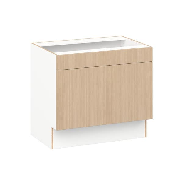 Timberline 36 in. W x 24.5 in. D x 32.5 in. H Assembled Shaker Accessible ADA Sink Base Kitchen Cabinet in Mojavi Oak