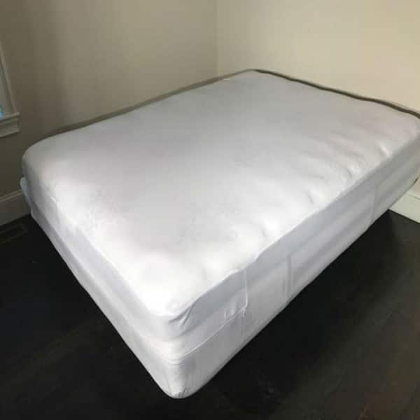 Hygea Natural Bed Bug Luxurious Plush, Bed Bug Mattress Protector Queen