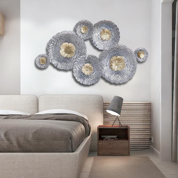 LuxenHome Silver and Gold Flowers Metal Work Wall Decor WHA1695