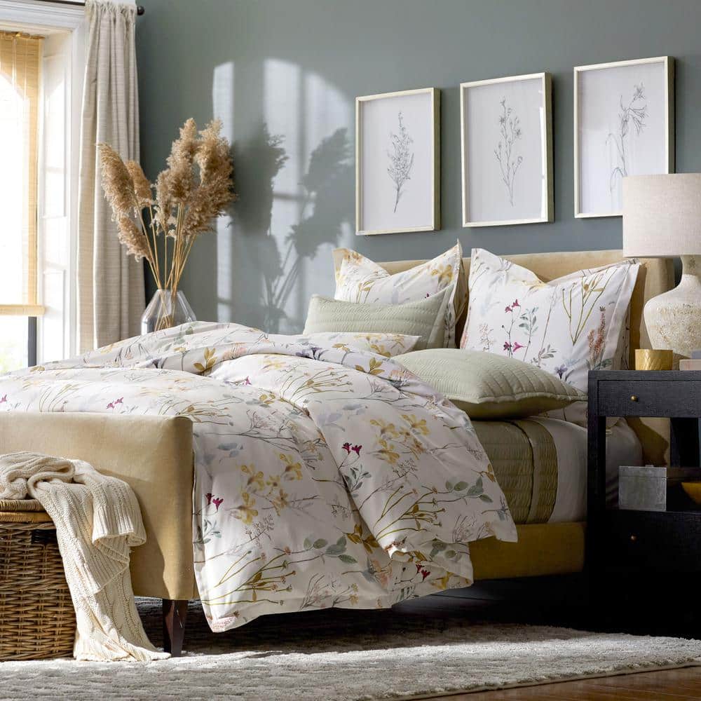 https://images.thdstatic.com/productImages/49c04c4c-bb74-474c-803e-d564cda2a86d/svn/the-company-store-duvet-covers-50935d-k-multi-40_1000.jpg