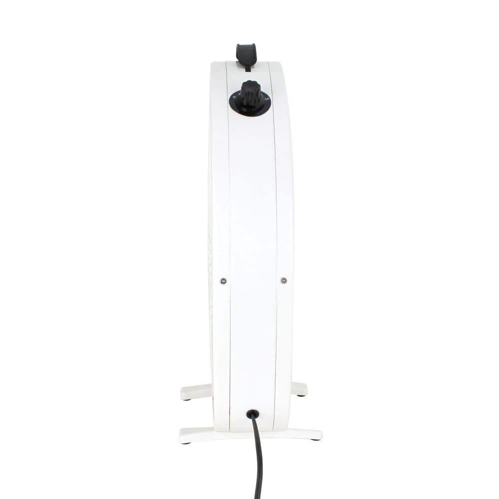 Boundless Breeze White Plastic 12 Volt Table Fan