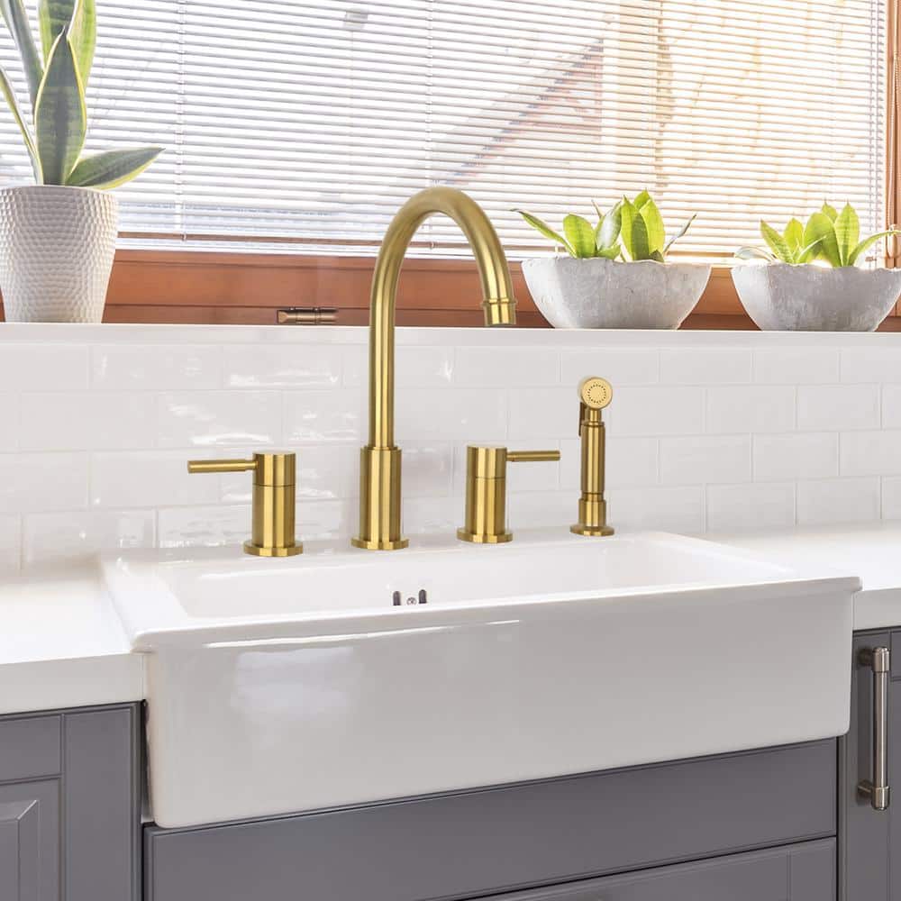 Brushed Gold Brass Kitchen Faucet with Pull-out Spray