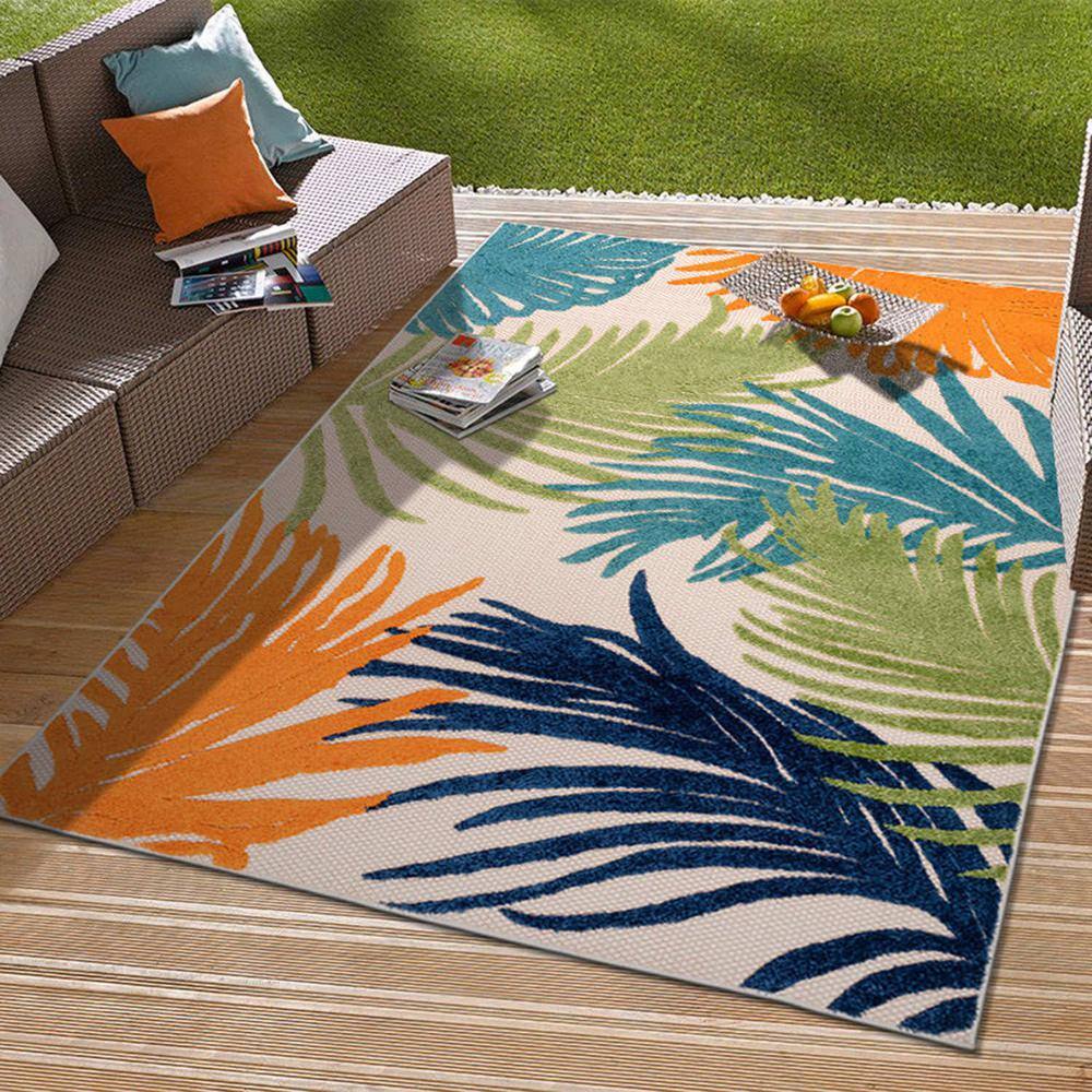 Tropical Floral Multi-Color Synthetic Indoor/Outdoor 5' x 7' Area Rug