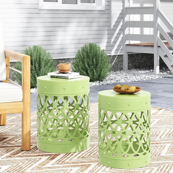 Green Lightweight Metal Outdoor Side Table Set of 2 W3606-GRN