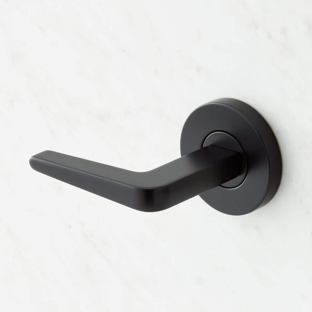 Chrome Wall Mounted Modern Bathroom Sink Faucet