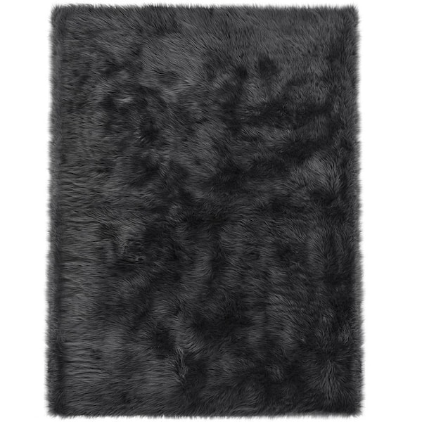 Latepis Sheepskin Faux Fur Dark Gray 5 ft. x 7 ft. Cozy Fluffy Rugs Area Rug