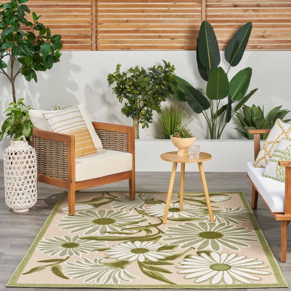 Ivory Green Daisy Flower Flatweave Outdoor Rug 5'3" x 7'5"