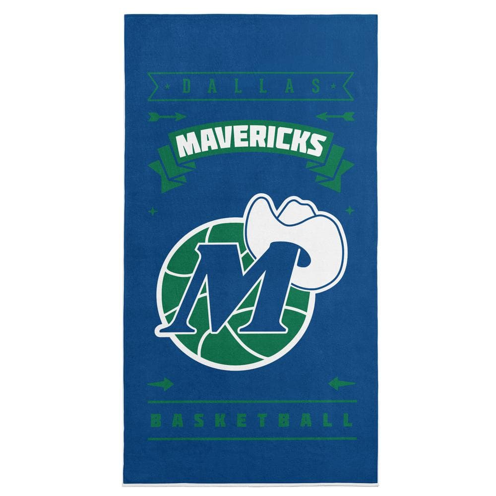 THE NORTHWEST GROUP NBA Hardwood Classics Mavericks Printed Beach Towel ...