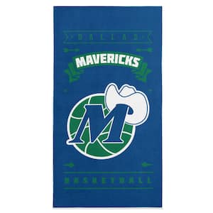 NBA Hardwood Classics Mavericks Printed Beach Towel- Cotton/Polyester Blend Pool Towel