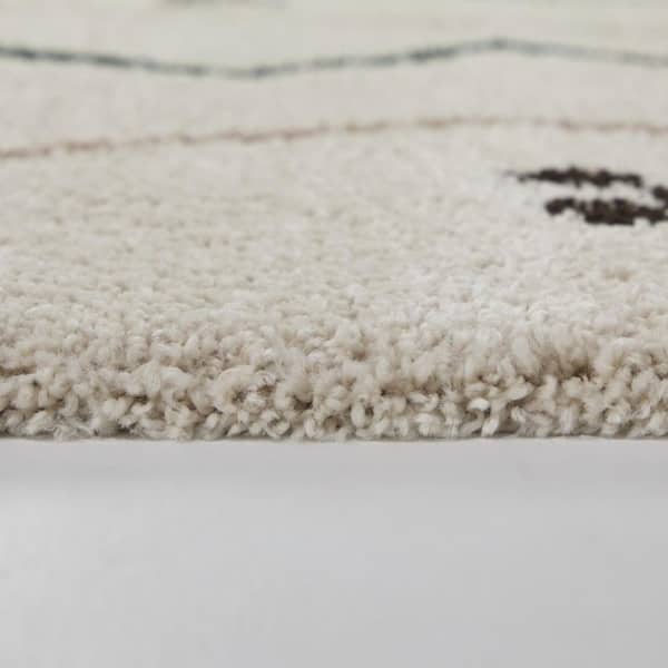 Thalia Cream 5 ft. 3 in. x 7 ft. Moroccan Area Rug
