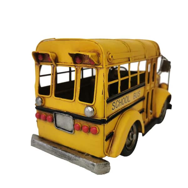 Shop Plaid FolkArt ® Acrylic Colors - School Bus Yellow, 16 oz. - 6366 -  6366