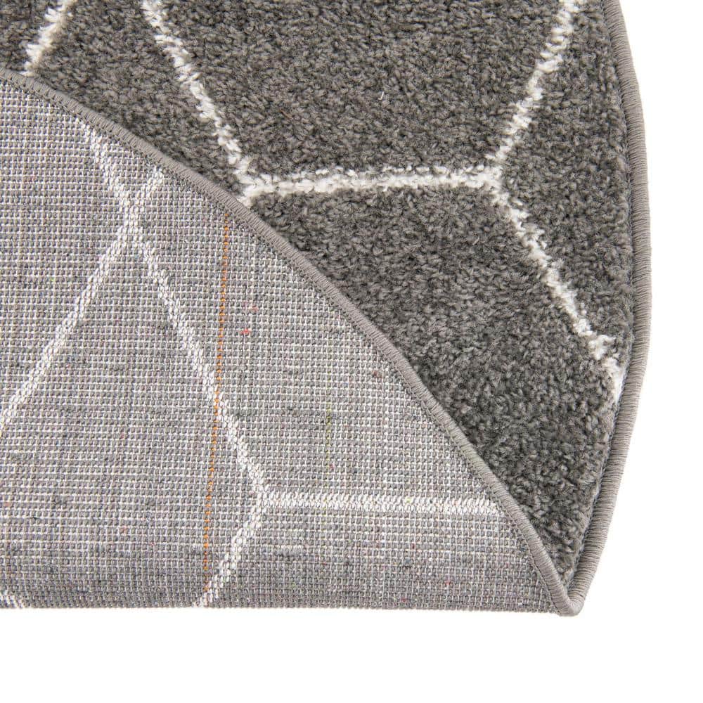 Trellis Frieze Dark Gray and Ivory Oval Synthetic Area Rug