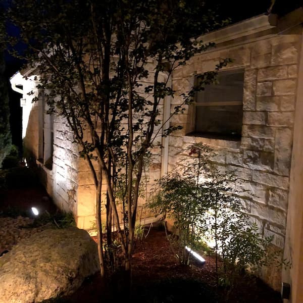 Black Integrated LED Outdoor Solar Wall Wash Spot Light