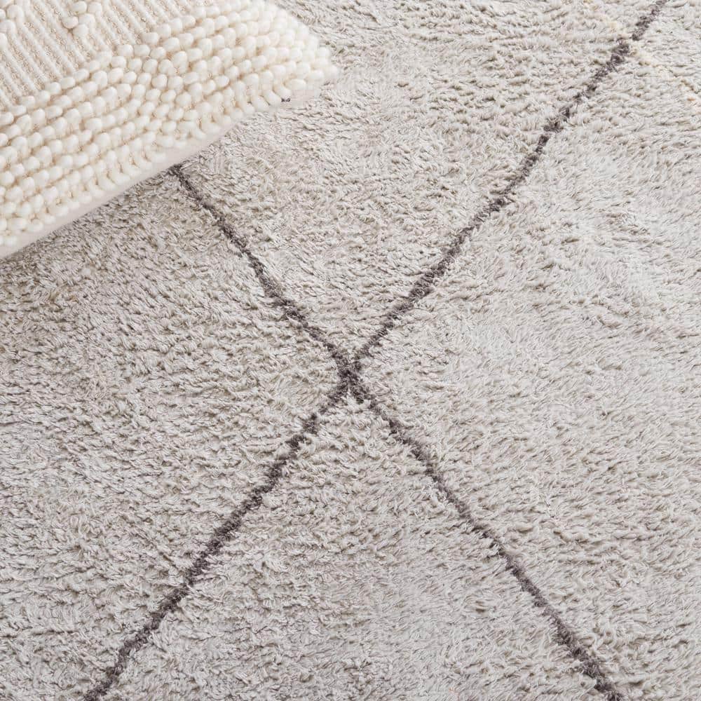 Gray and Ivory Hand-Knotted Washable Rectangular Area Rug