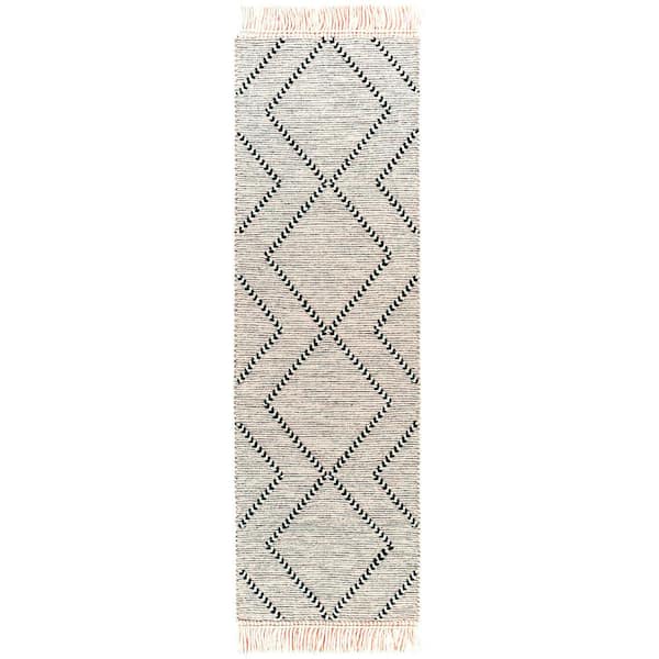 Uttar Cream/Black Global 3 ft. x 8 ft. Indoor Area Rug