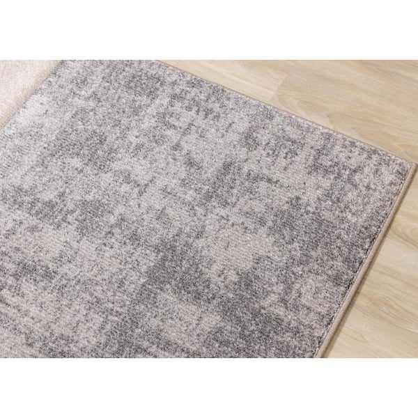 Islae Collections 3 ft. x 5 ft. Grey Distressed, Geometric Indoor Doormat Rug