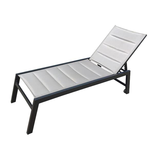 Maincraft Black Metal Chaise Lounge Chairs with Gray Fabric, Adjustable