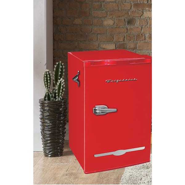 Reviews for Frigidaire 0.3 cu. ft. 6-Can Retro Mini Fridge in Red