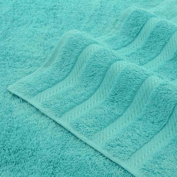 https://images.thdstatic.com/productImages/4a715c31-6956-4620-8e85-ff5847eacab8/svn/turquoise-blue-bath-towels-6pc-aqua-e10-c3_600.jpg