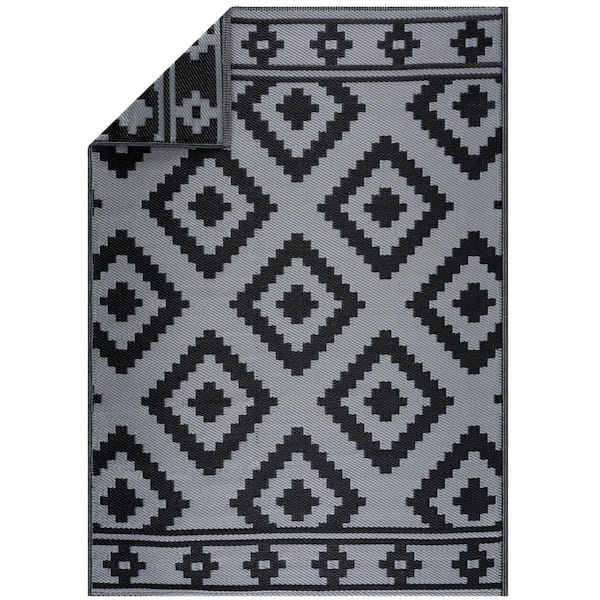PLAYA RUG Milan Design Black and Gray 8 ft. x 10 ft. Size 100% Eco-friendly Lightweight Plastic Indoor/Outdoor Area Rug