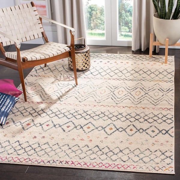 Madison Ivory/Navy 4 ft. x 6 ft. Geometric Area Rug